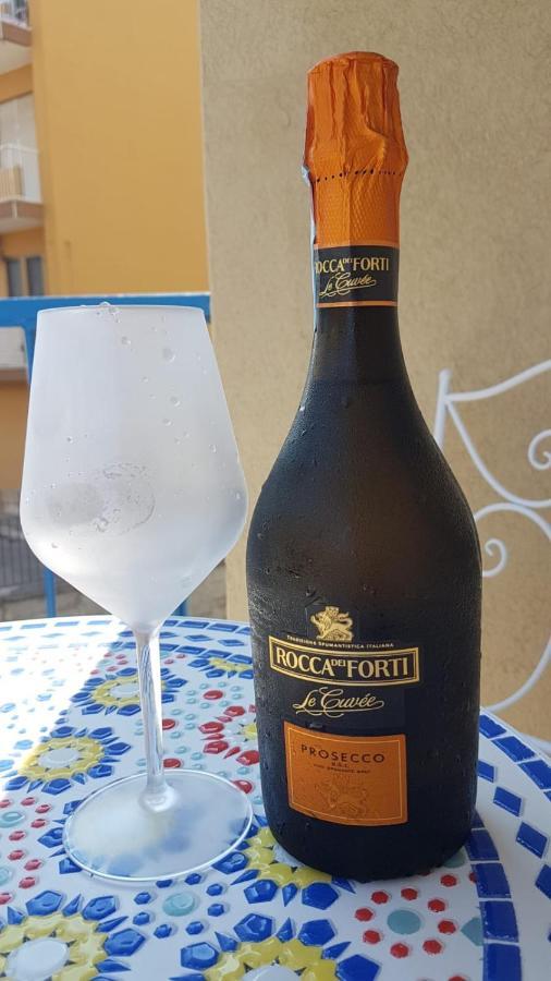 Casa Vittoria Lägenhet Monopoli Exteriör bild